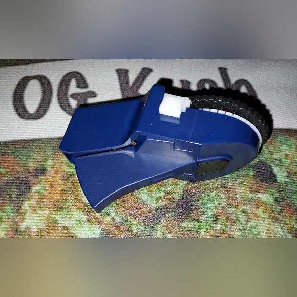 Mini Portable Manual Label Maker DIY 3D Embossing Label Writer/Printer [C101] - Picture 8 of 16